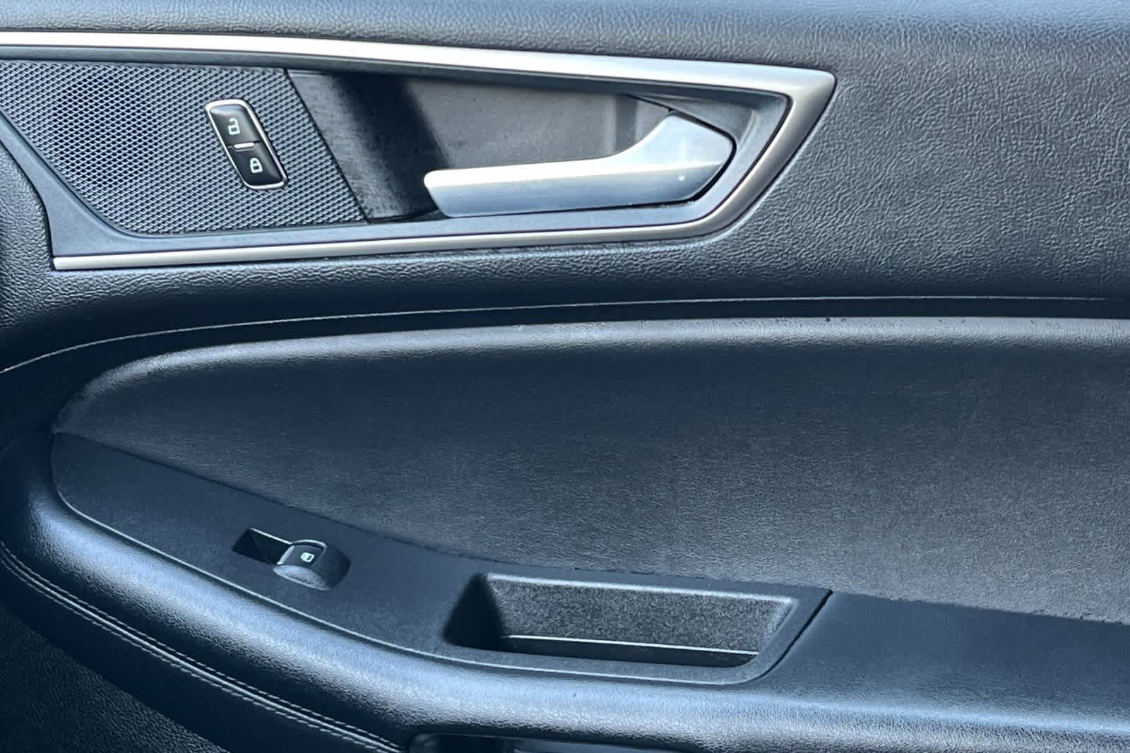 Thumbnail: 2024 Ford Edge - 21