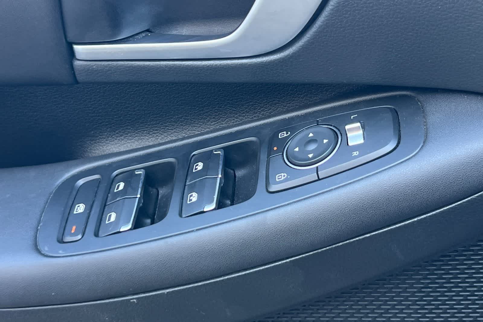 Thumbnail: 2024 Hyundai Sonata - 16