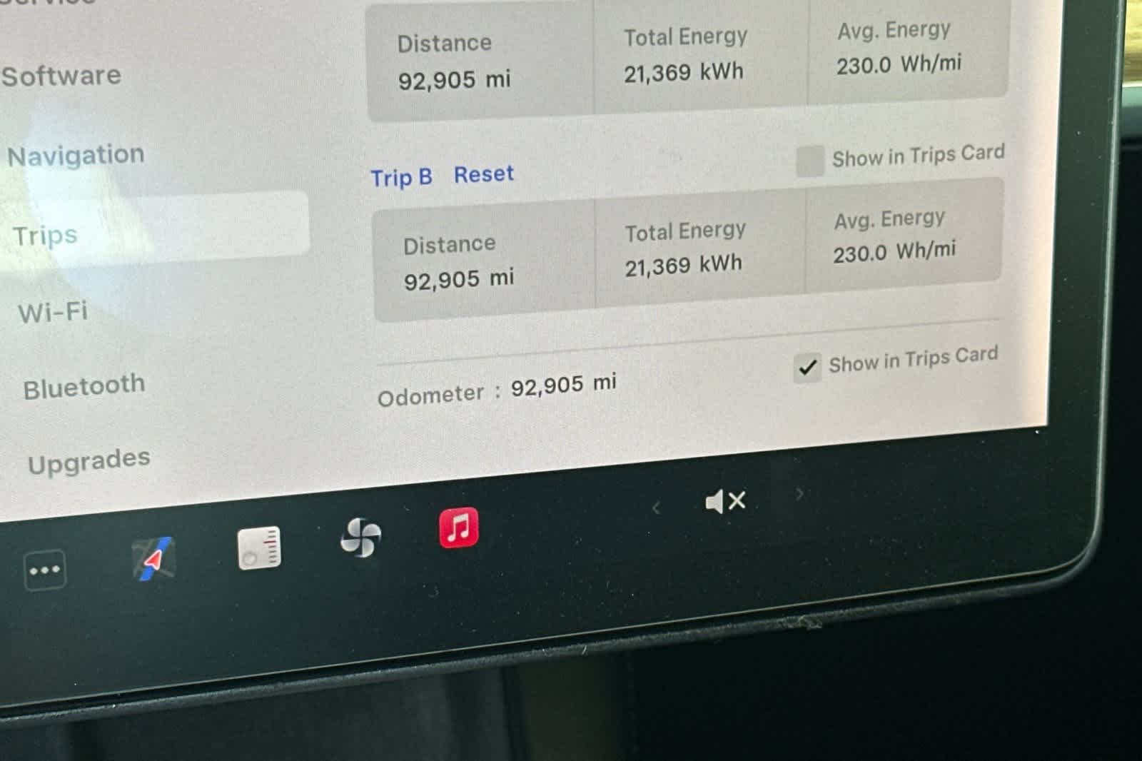 Thumbnail: 2021 Tesla Model 3 - 27