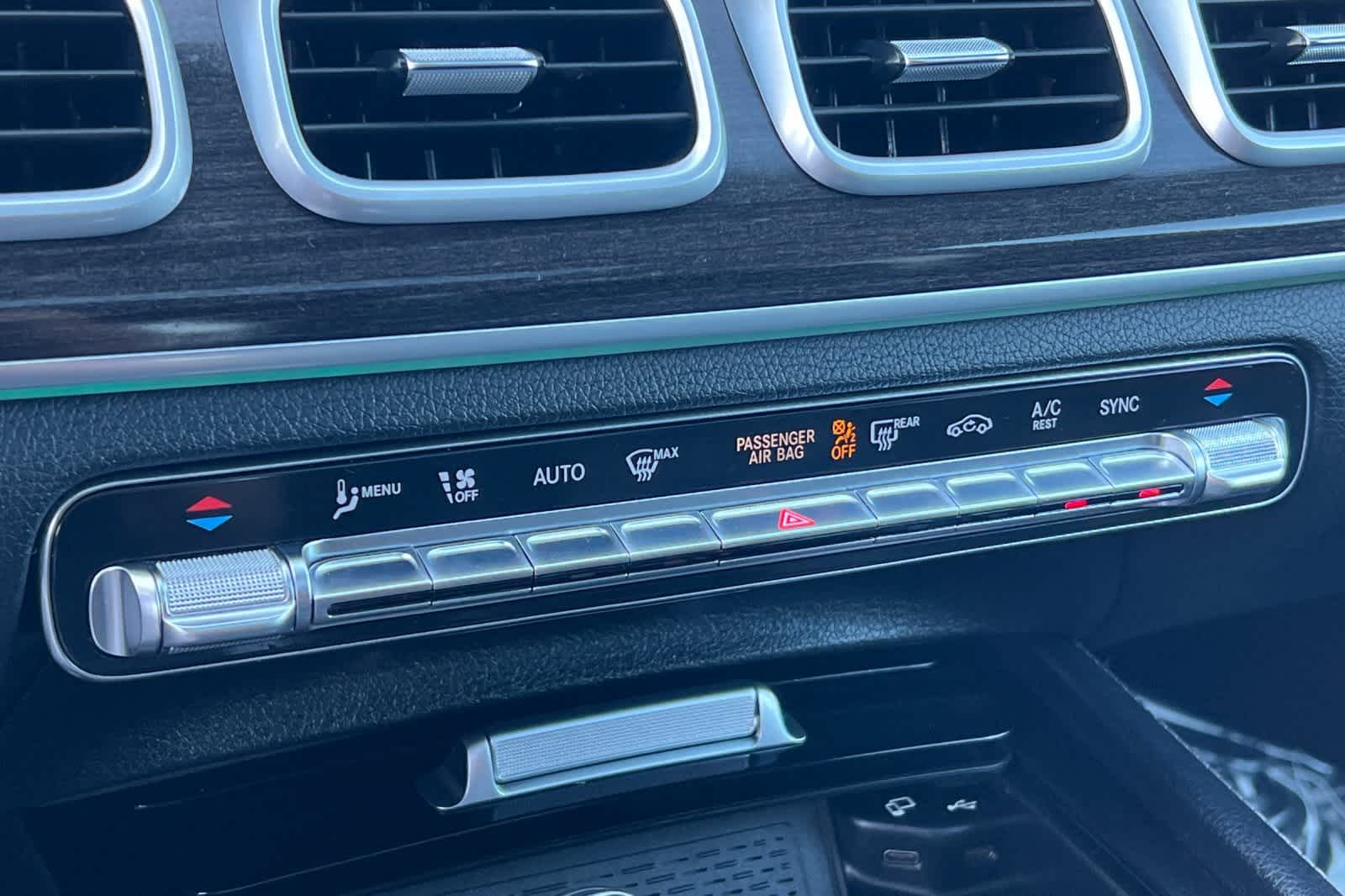 Thumbnail: 2020 Mercedes-Benz GLE - 26