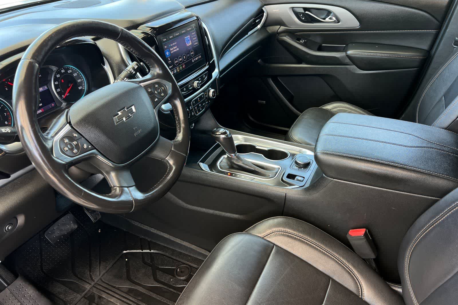 Thumbnail: 2020 Chevrolet Traverse - 11