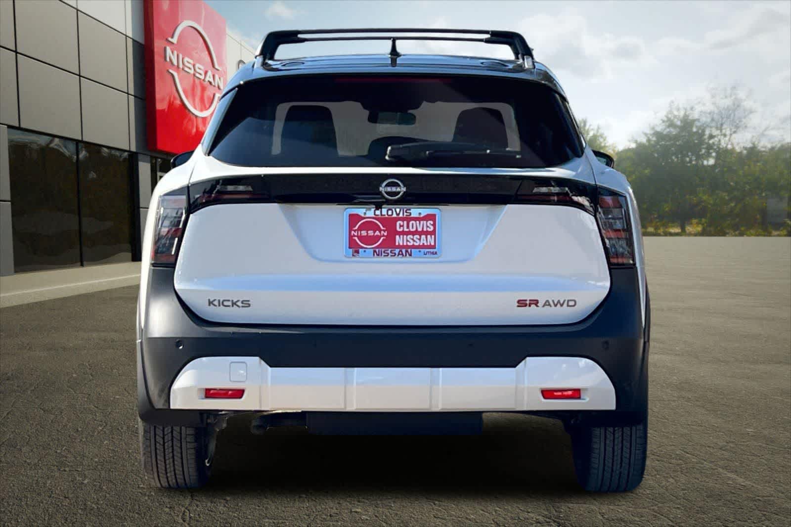 Thumbnail: 2026 Nissan Kicks - 8