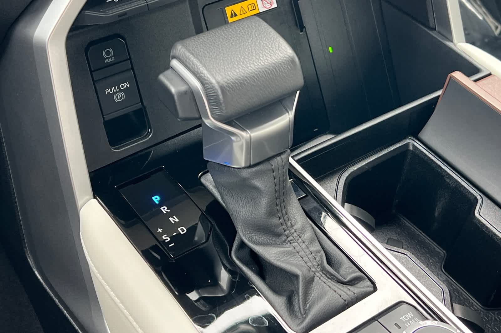 Thumbnail: 2024 Toyota Tundra - 27