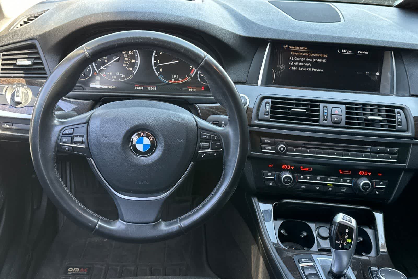 Thumbnail: 2015 BMW 5 Series - 16