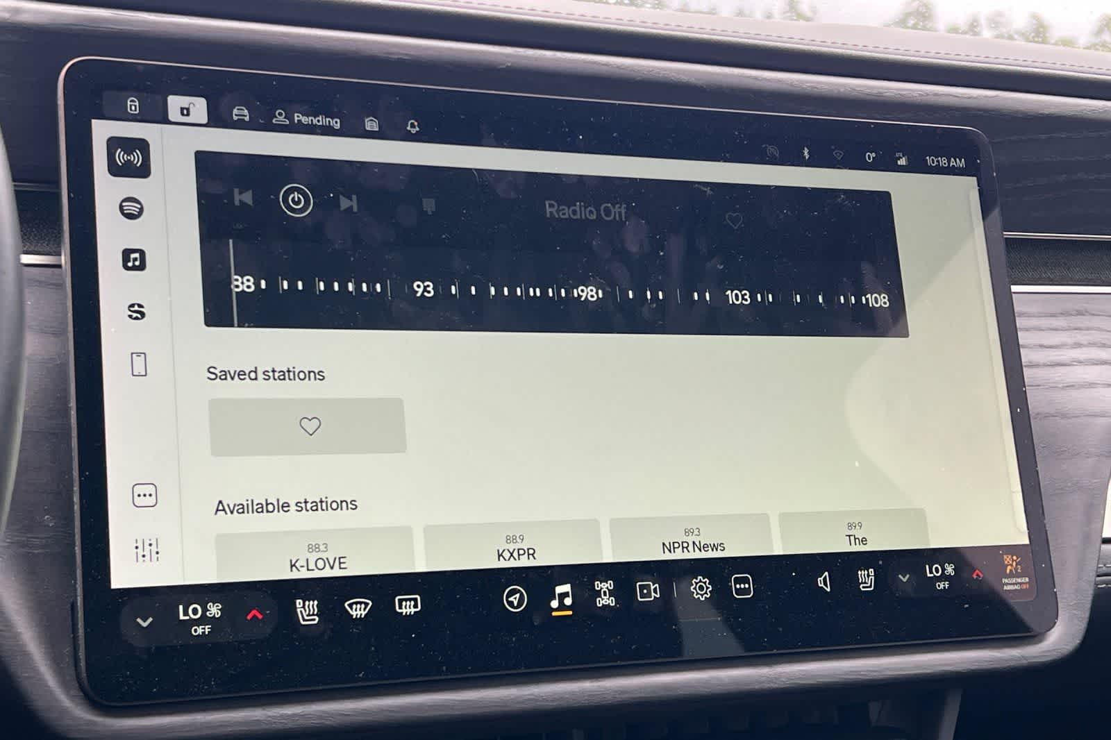 Thumbnail: 2022 Rivian R1T - 19