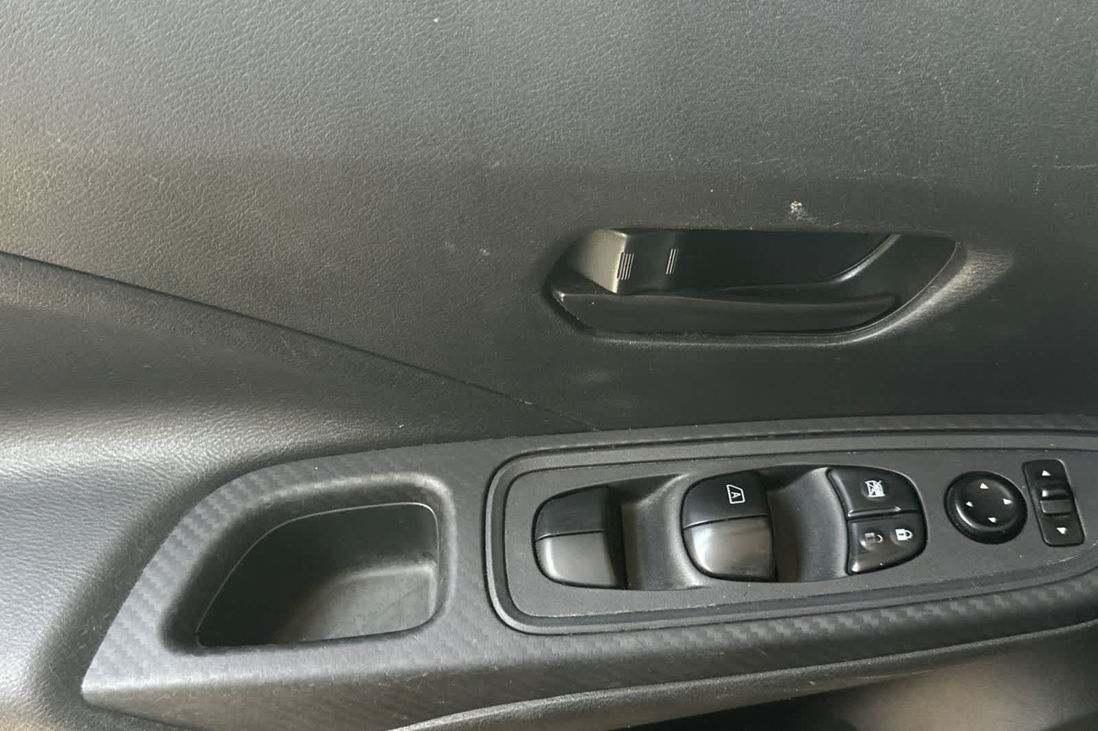 Thumbnail: 2020 Nissan Versa - 13