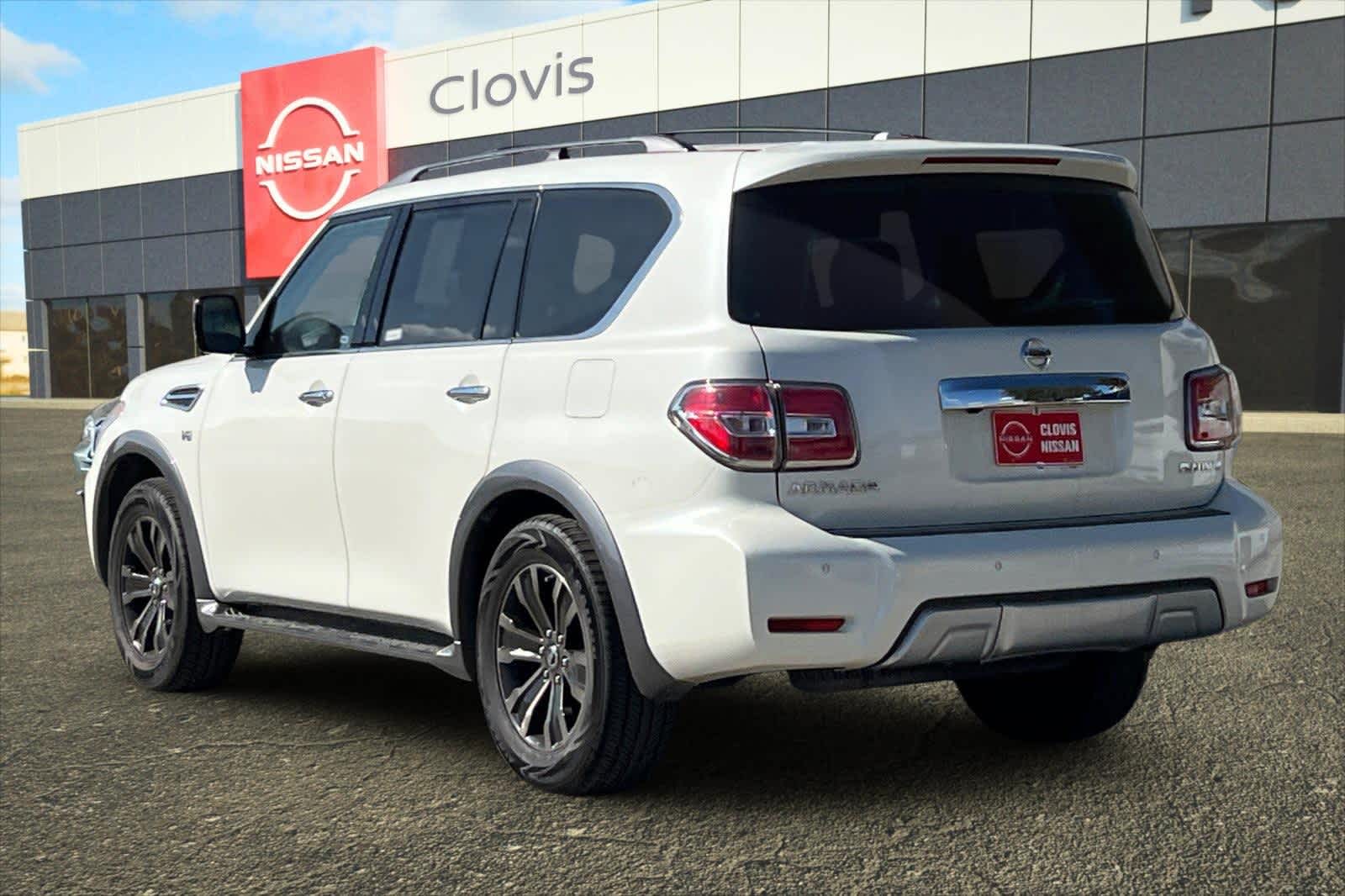 Thumbnail: 2017 Nissan Armada - 7
