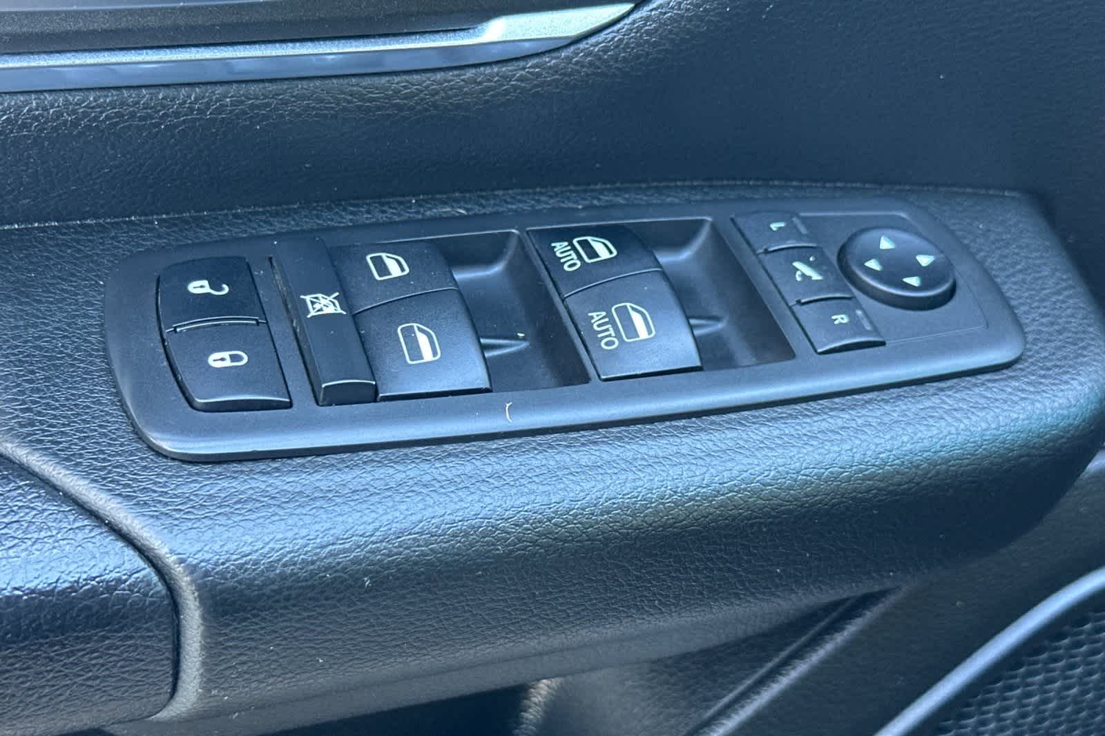 Thumbnail: 2019 RAM 1500 - 16