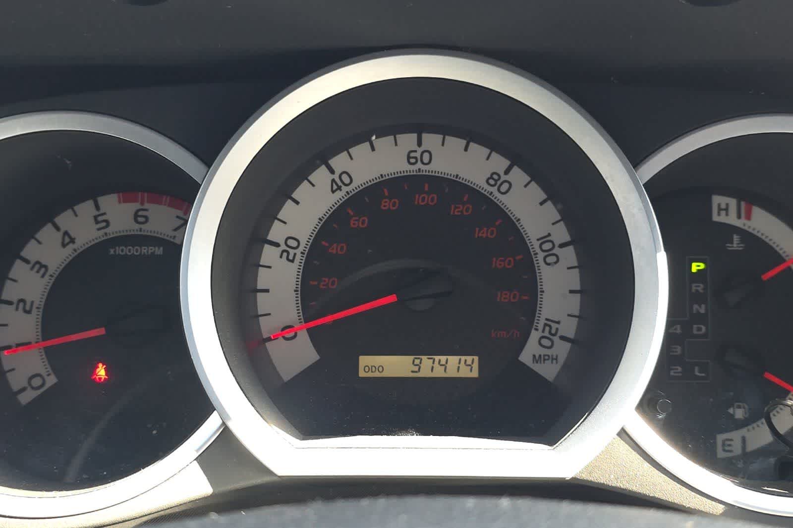 Thumbnail: 2014 Toyota Tacoma - 24