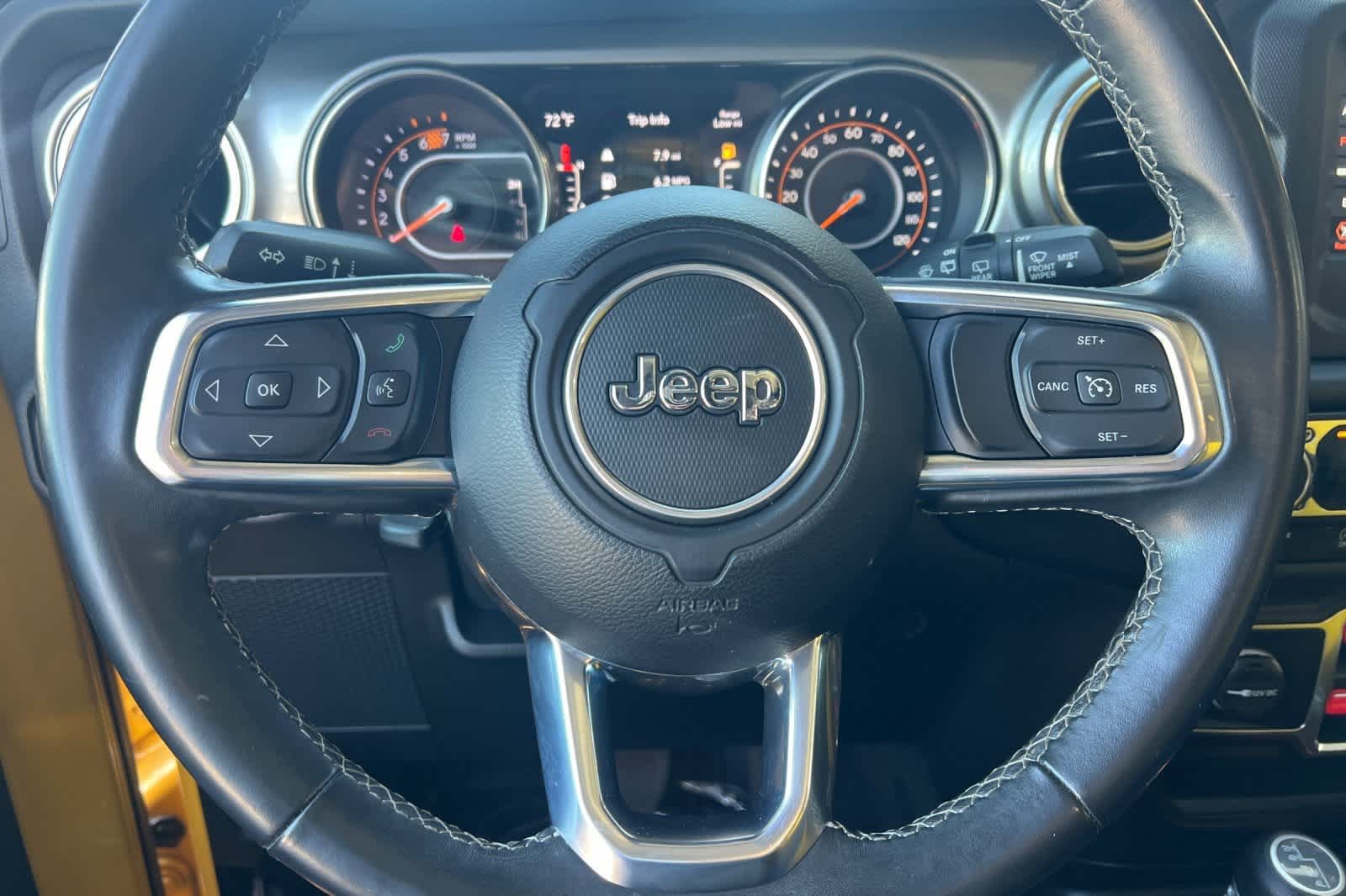 Thumbnail: 2019 Jeep Wrangler - 25