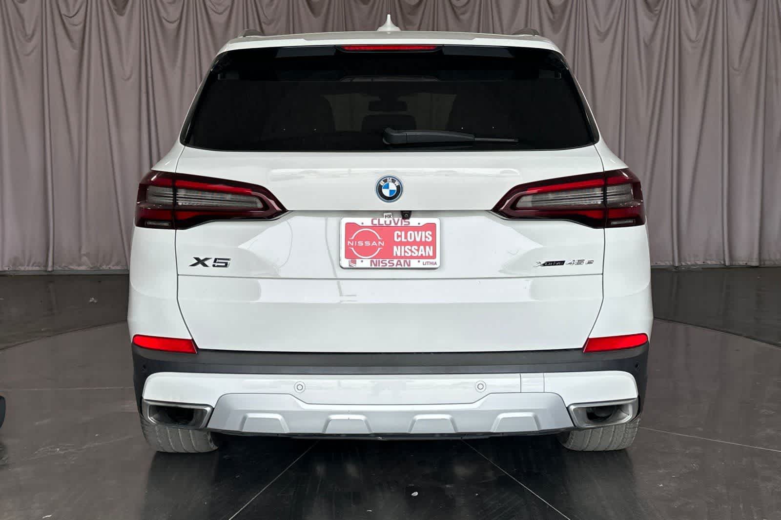 Thumbnail: 2023 BMW X5 - 8