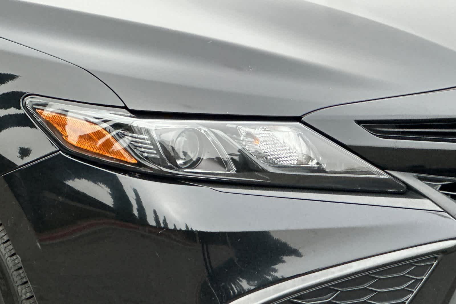 Thumbnail: 2023 Toyota Camry - 31