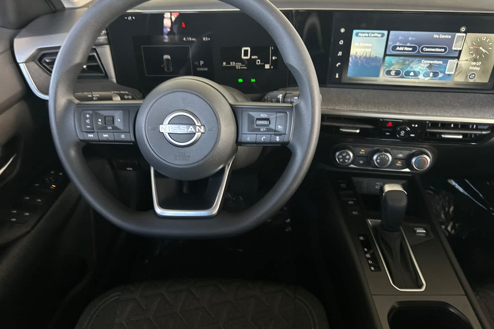 Thumbnail: 2025 Nissan Kicks - 15