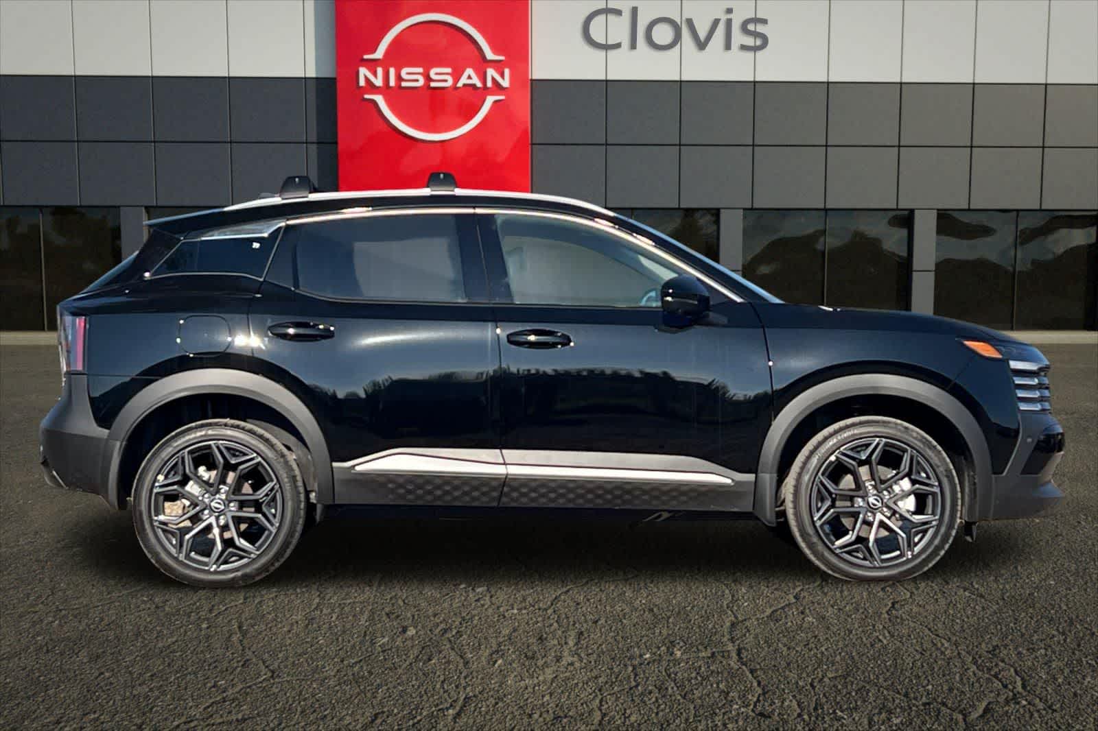 Thumbnail: 2026 Nissan Kicks - 9