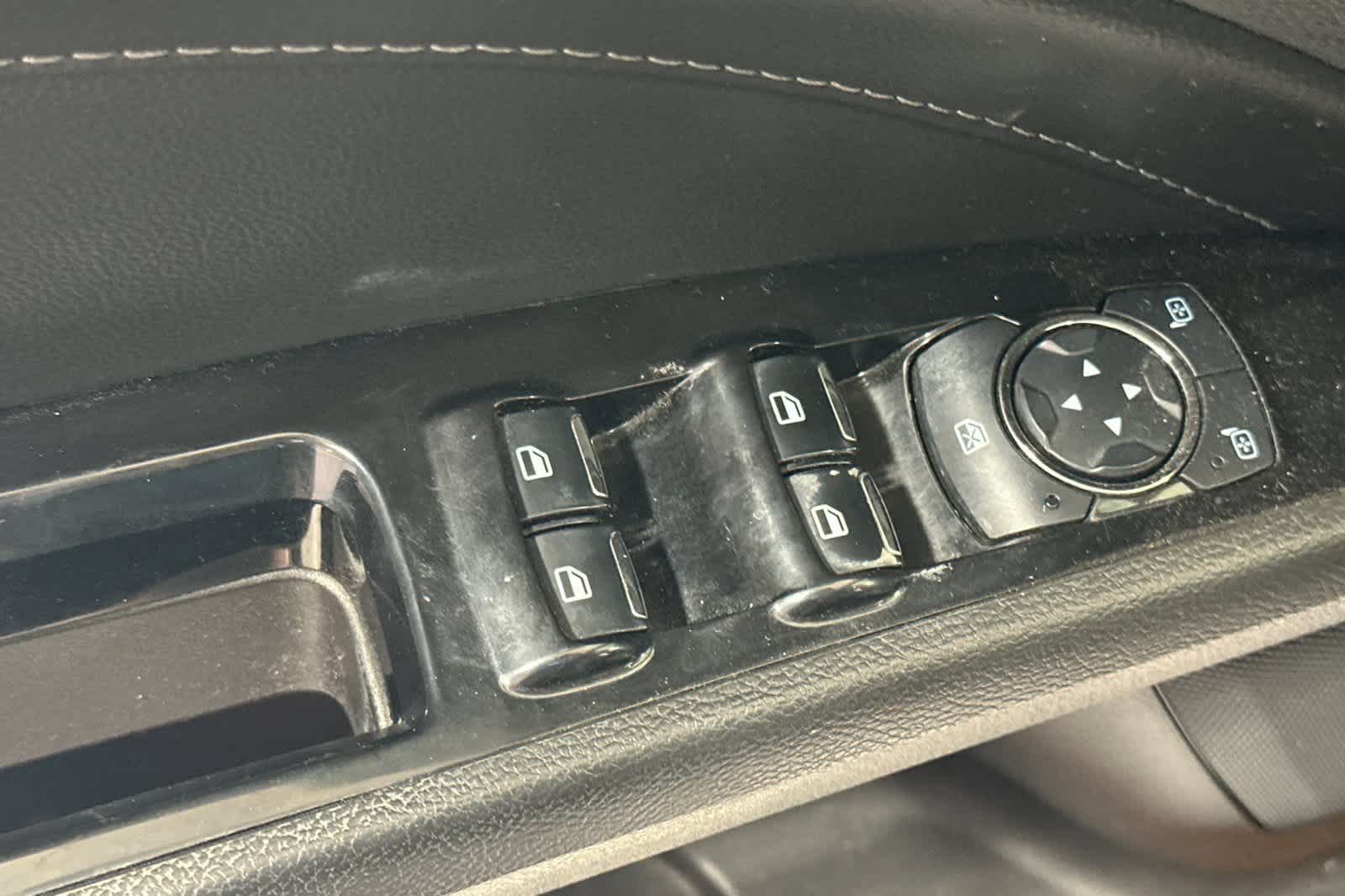 Thumbnail: 2015 Ford Fusion - 16