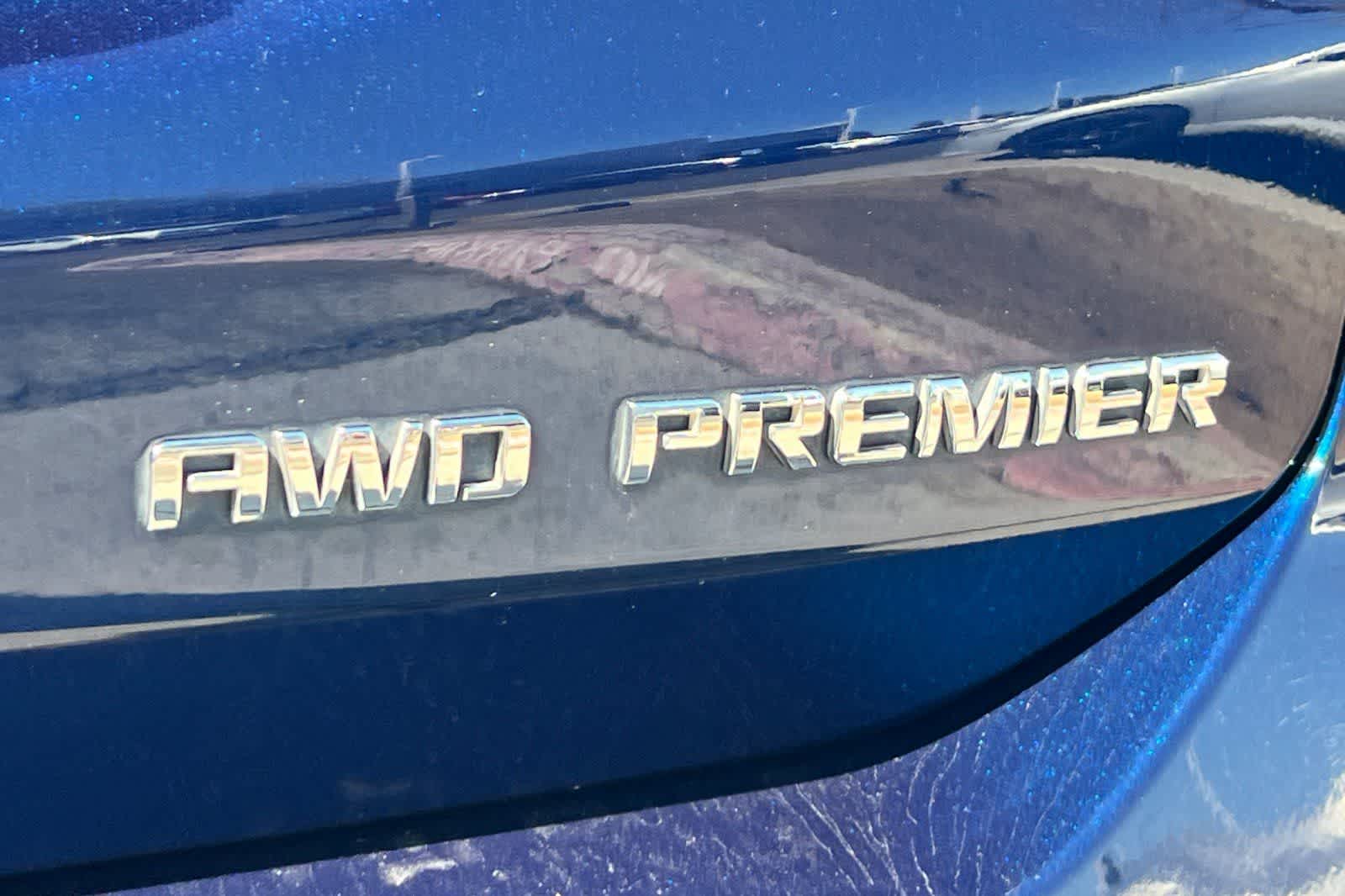 Thumbnail: 2022 Chevrolet Equinox - 17