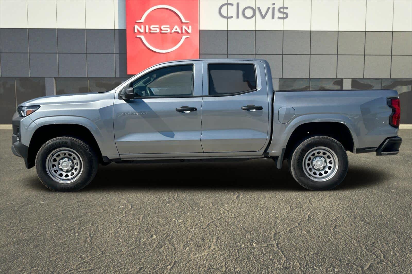 Thumbnail: 2024 Chevrolet Colorado - 6