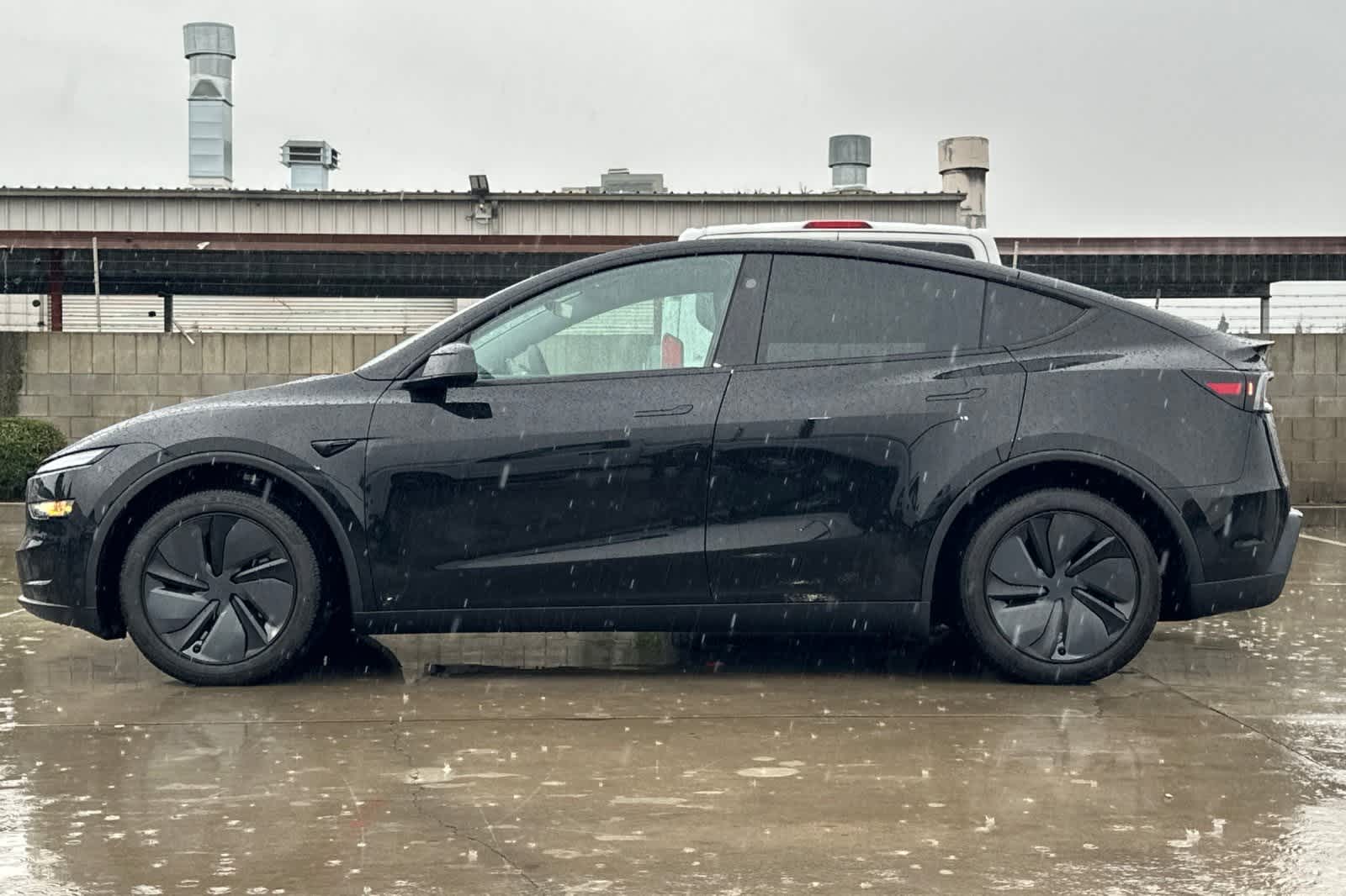 Thumbnail: 2026 Tesla Model Y - 6
