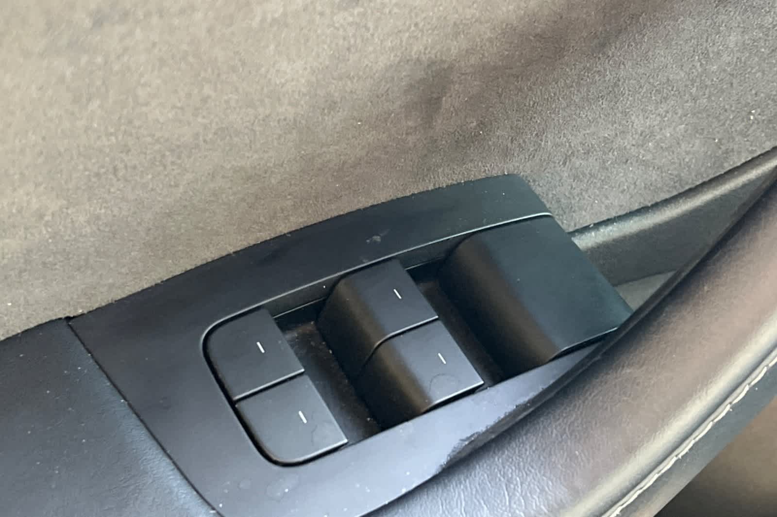 Thumbnail: 2023 Tesla Model 3 - 16