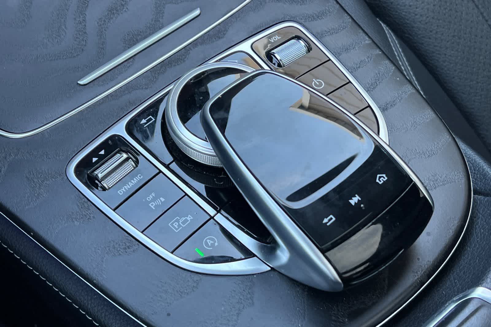 Thumbnail: 2019 Mercedes-Benz E-Class - 30