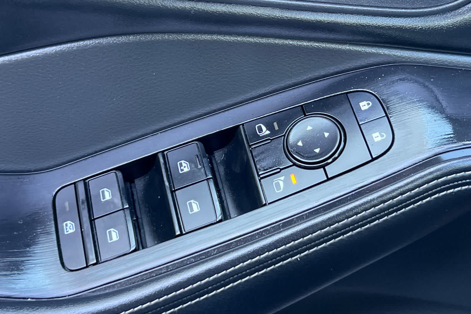 Thumbnail: 2025 Nissan Rogue - 14