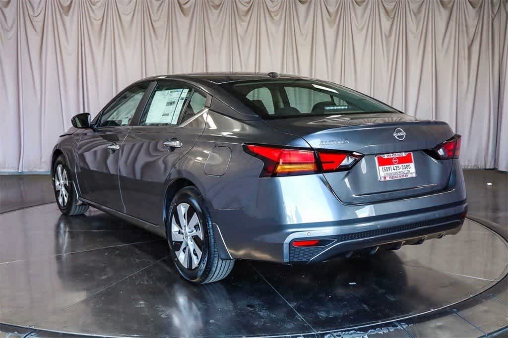 Thumbnail: 2025 Nissan Altima - 3