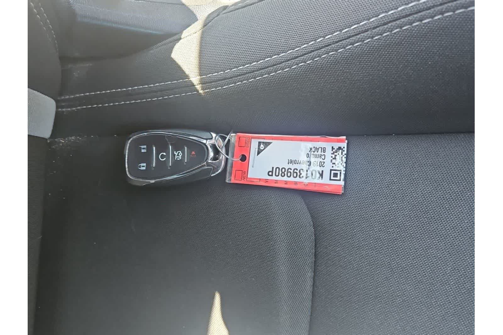 Thumbnail: 2019 Chevrolet Camaro - 21