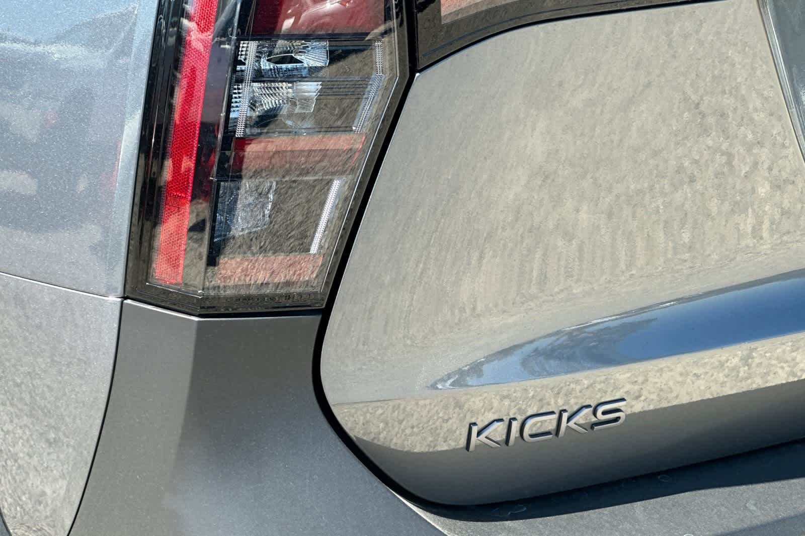 Thumbnail: 2025 Nissan Kicks - 17