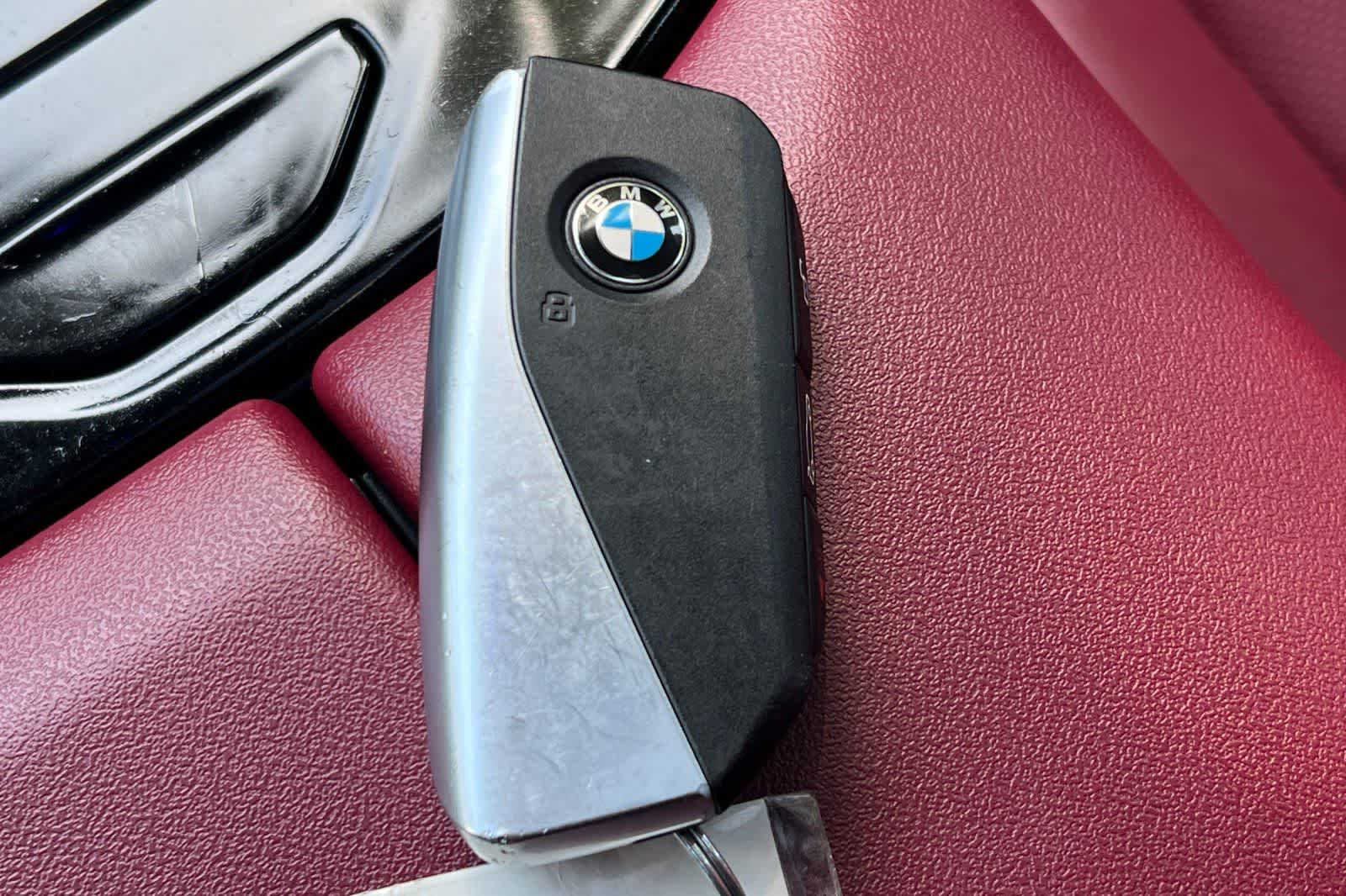 Thumbnail: 2024 BMW 5 Series - 24