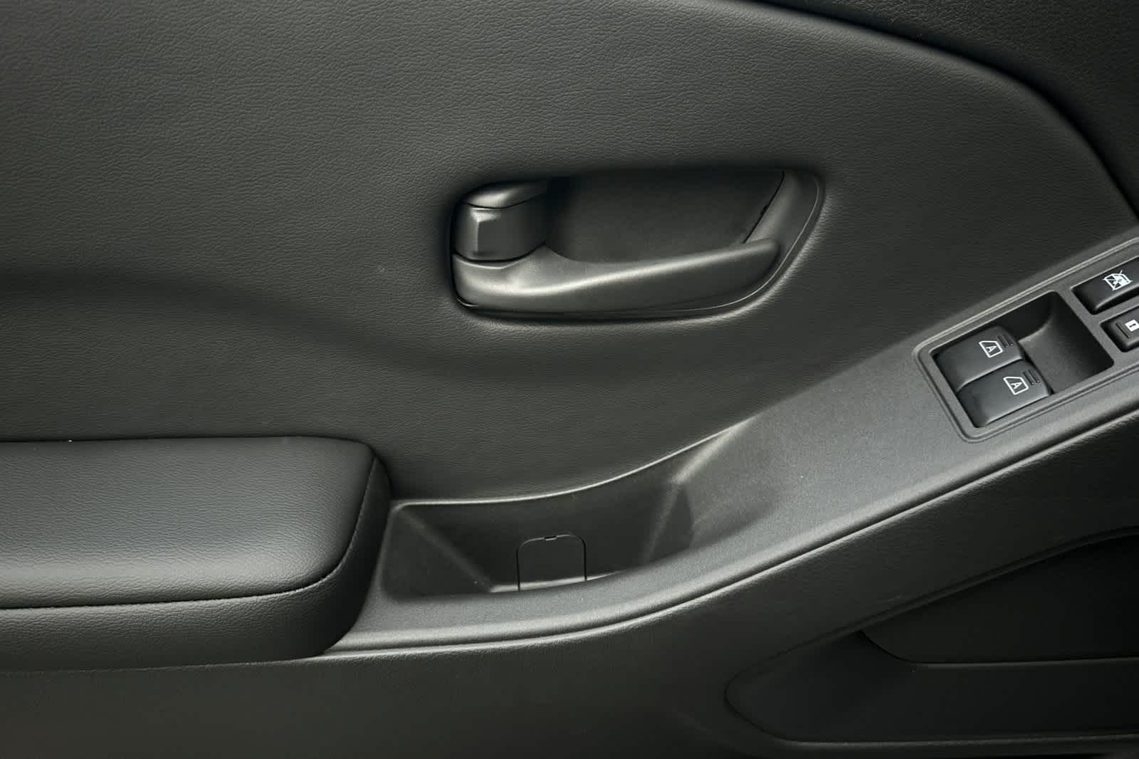 Thumbnail: 2026 Nissan Frontier - 13