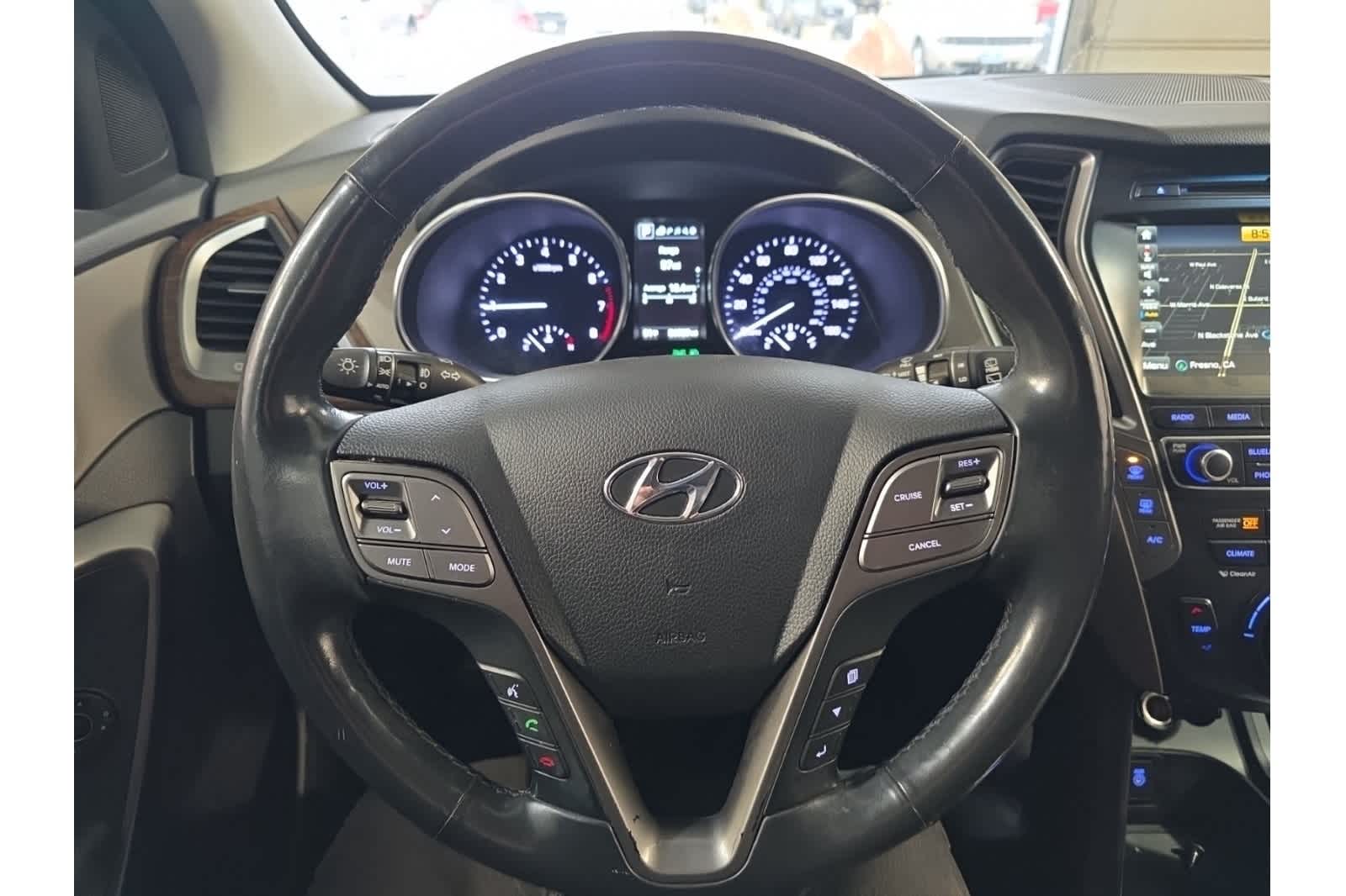 Thumbnail: 2018 Hyundai Santa Fe - 25