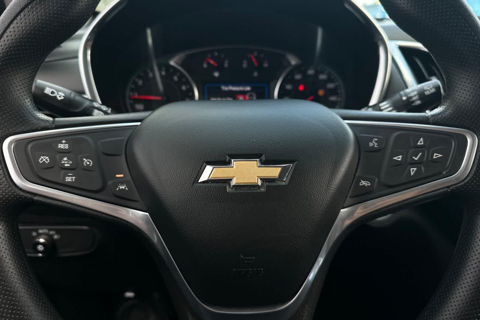 Thumbnail: 2023 Chevrolet Equinox - 25