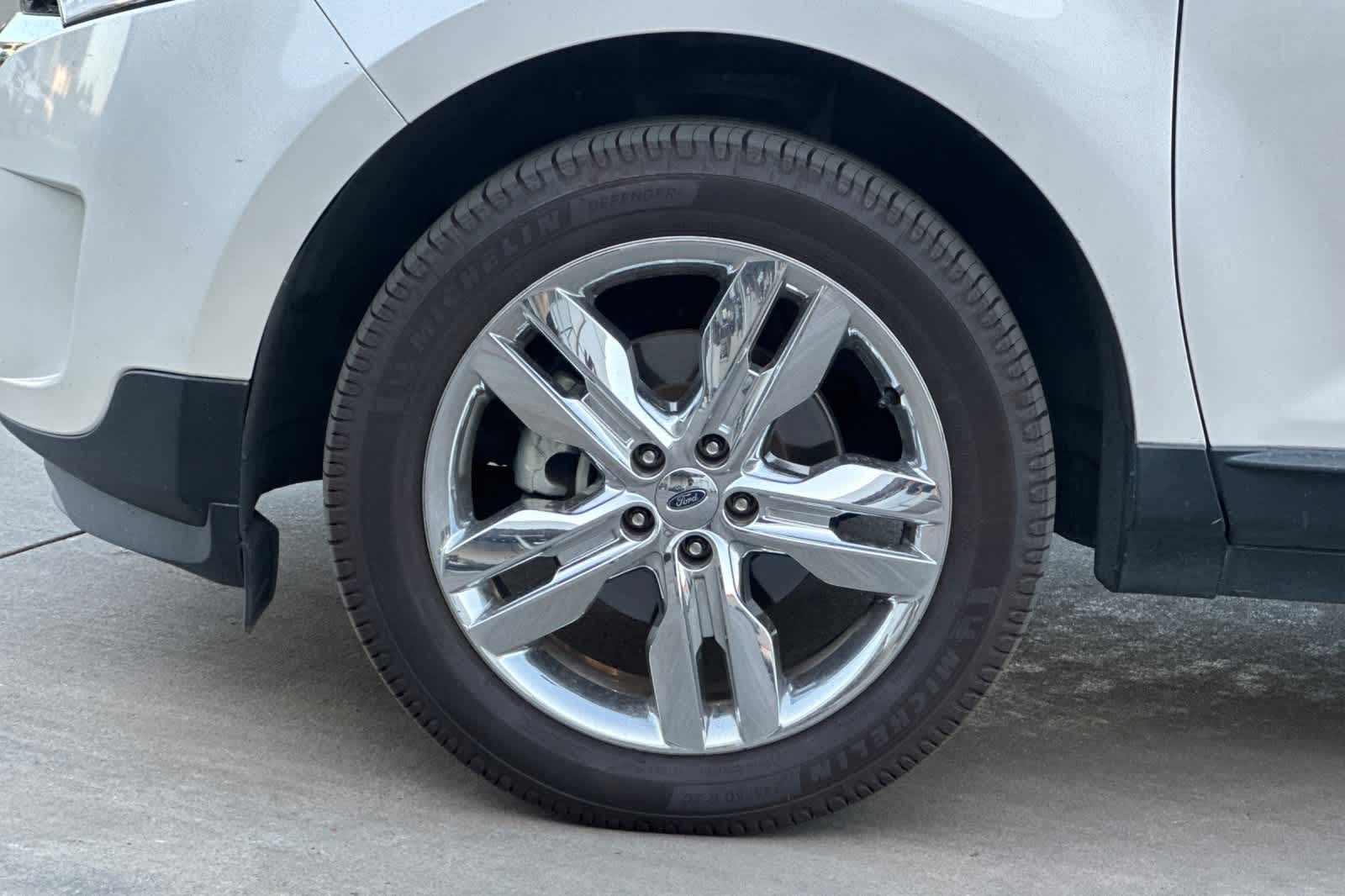 Thumbnail: 2014 Ford Edge - 12