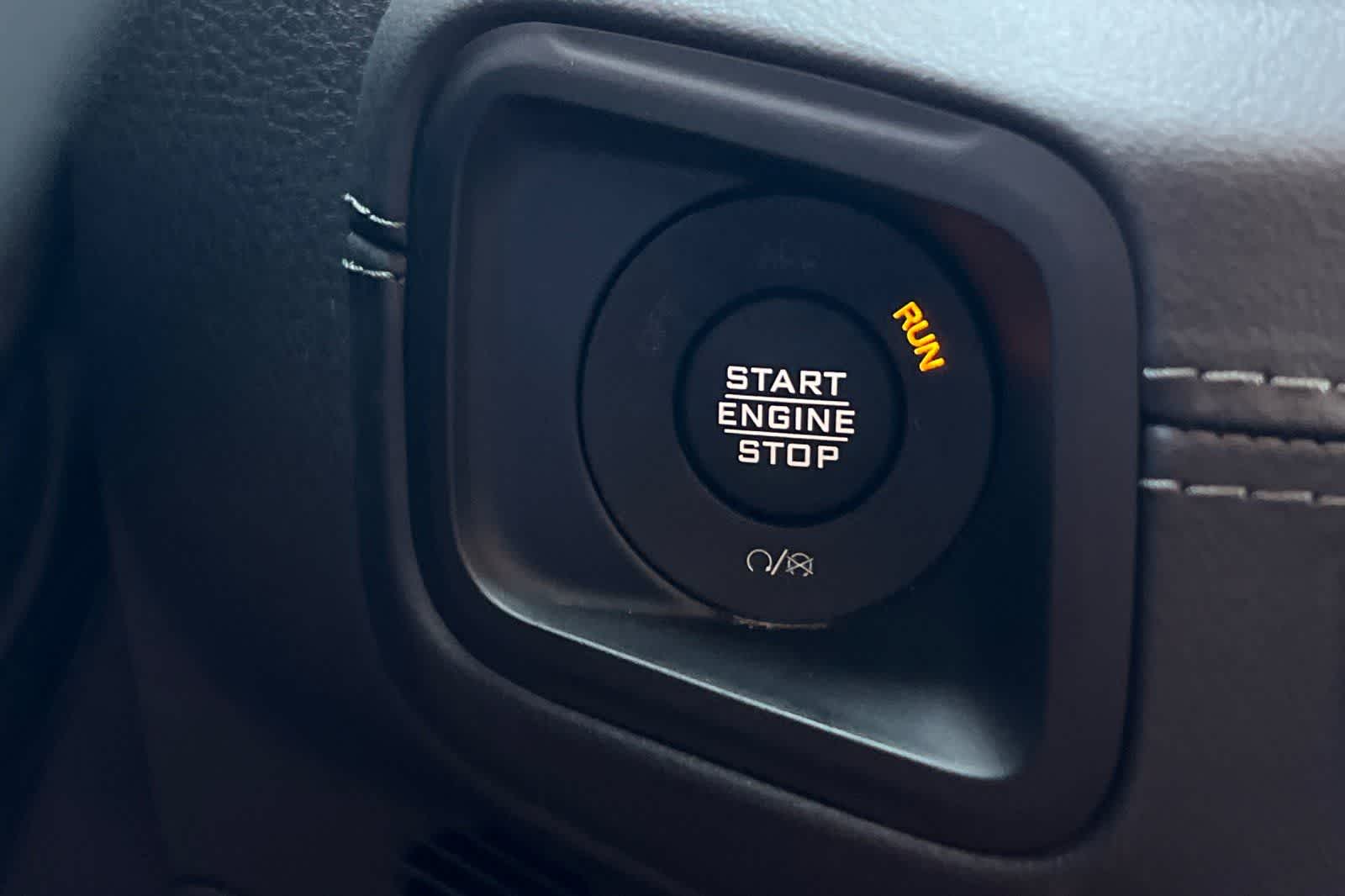 Thumbnail: 2025 Jeep Wrangler - 23