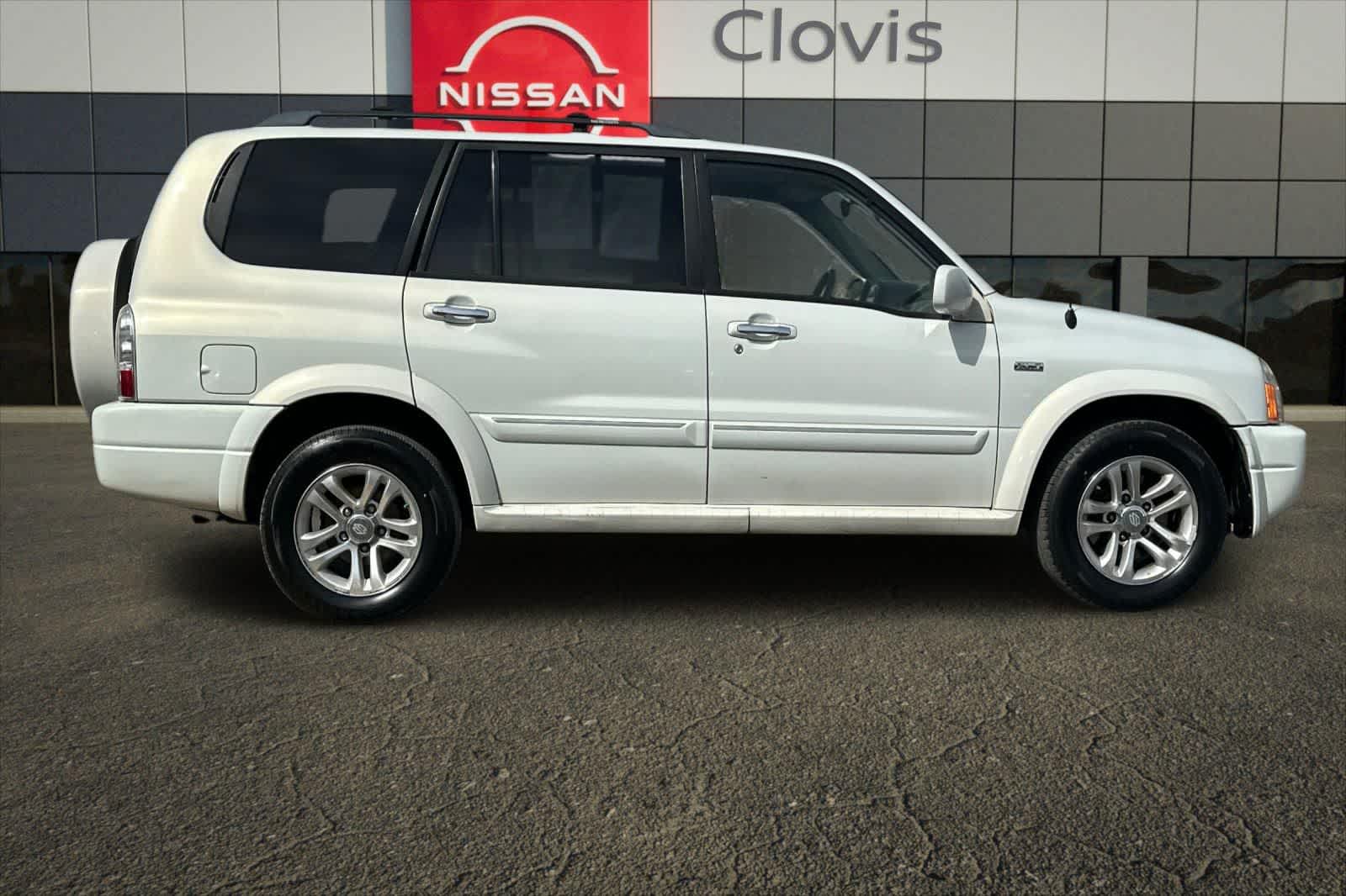 Thumbnail: 2006 Suzuki XL-7 - 9