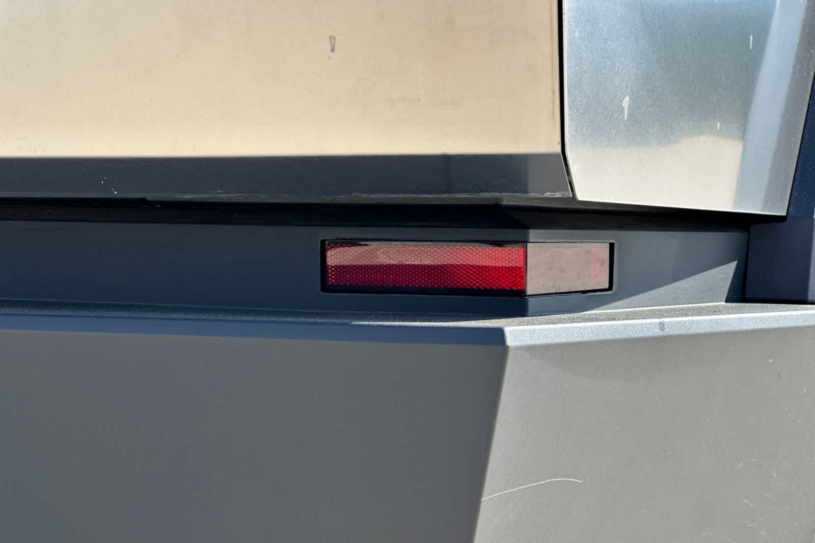 Thumbnail: 2024 Tesla Cybertruck - 31