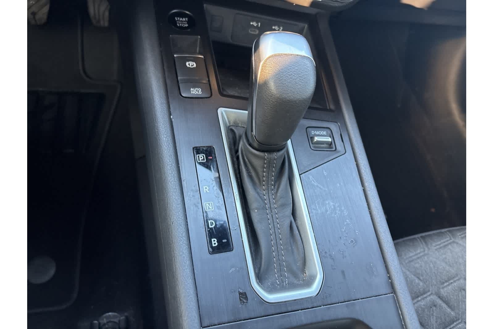 Thumbnail: 2025 Nissan Kicks - 8