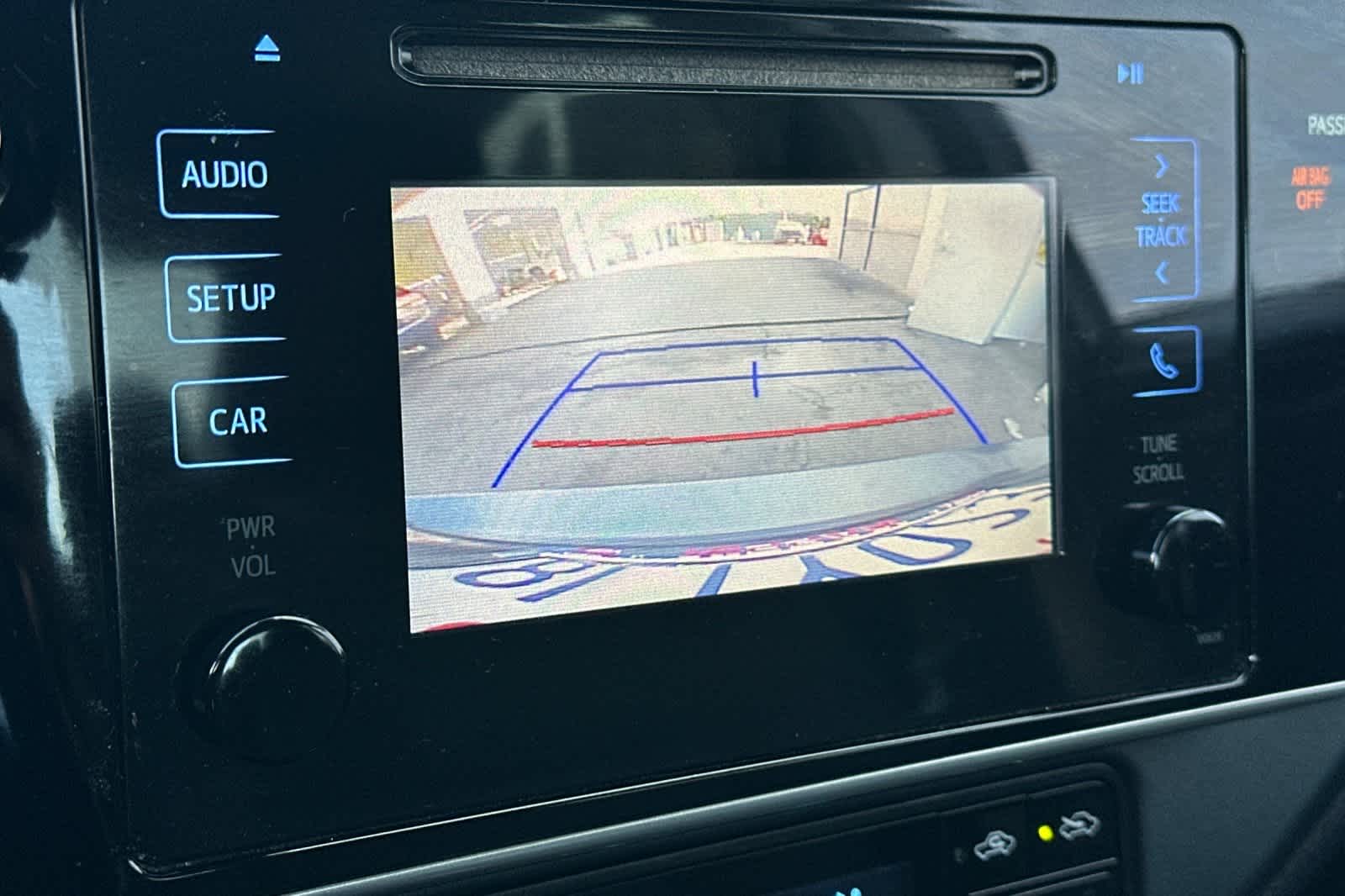 2017 Toyota Corolla LE 21