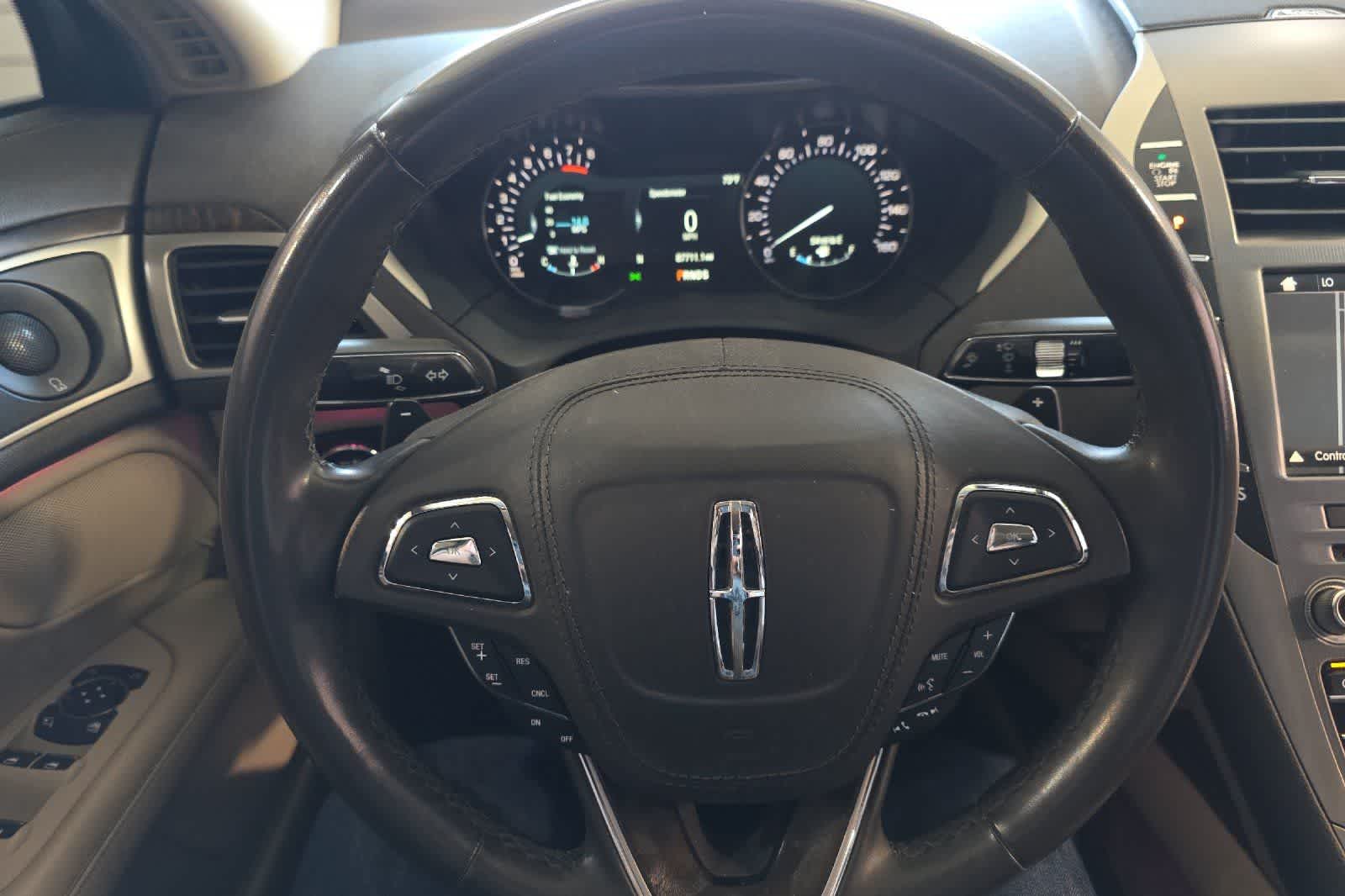 Thumbnail: 2017 Lincoln MKZ - 24
