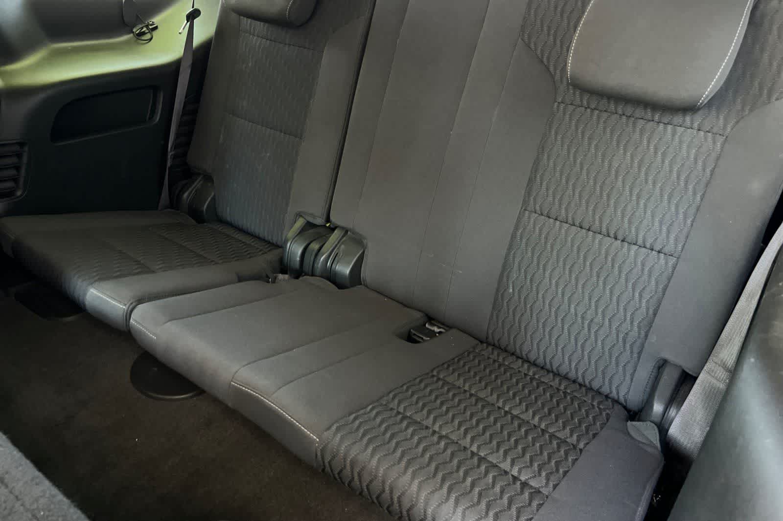 Thumbnail: 2015 GMC Yukon - 17