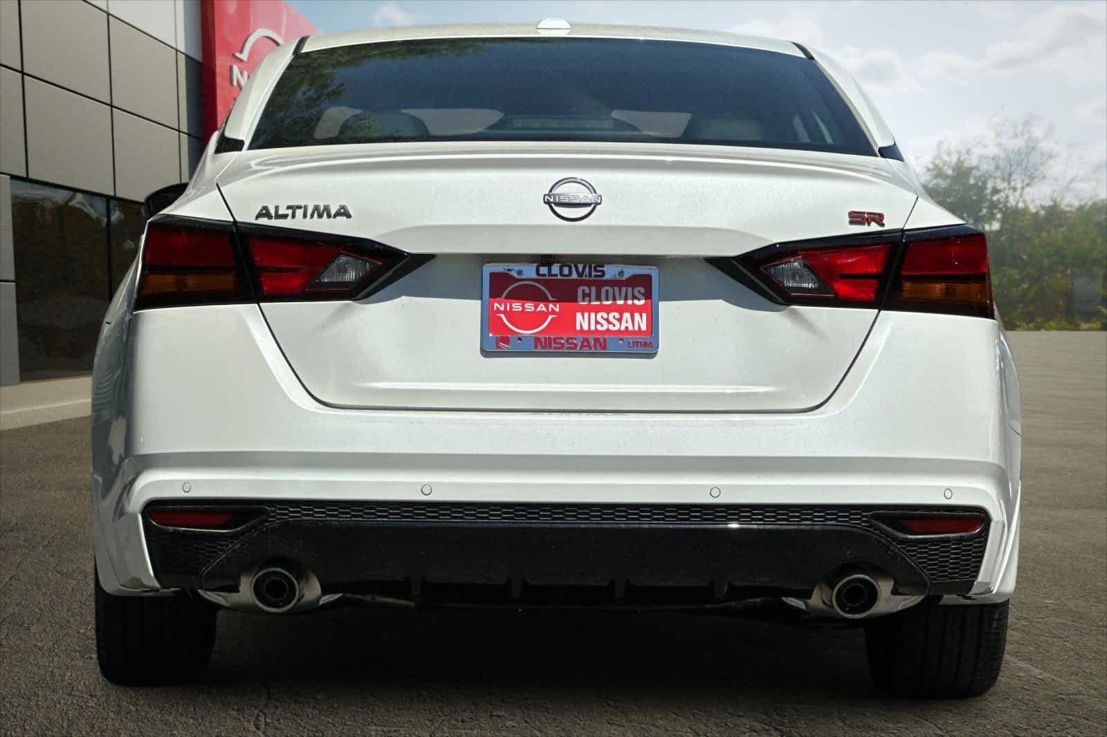 Thumbnail: 2025 Nissan Altima - 8