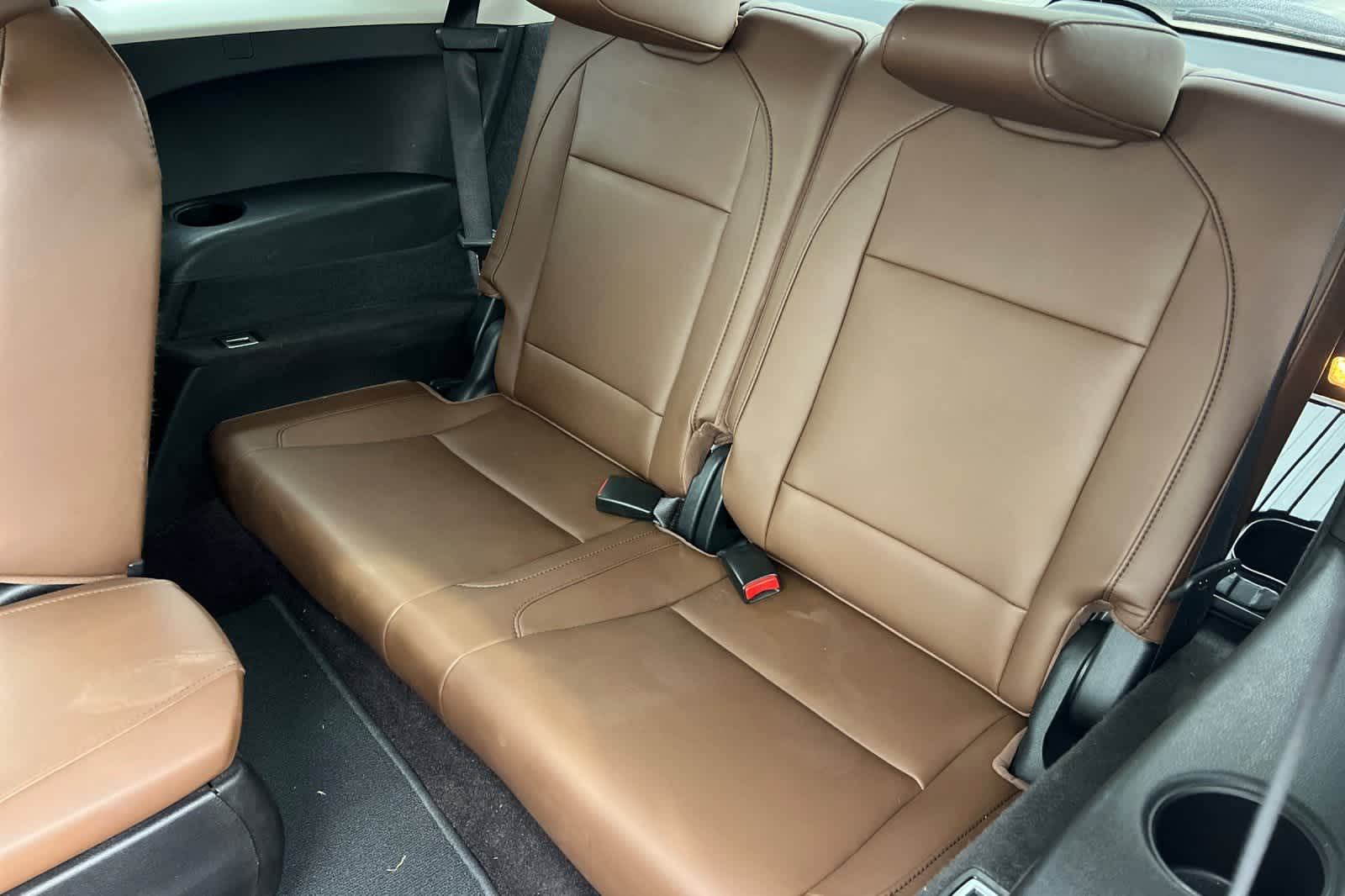 Thumbnail: 2019 Acura MDX - 16