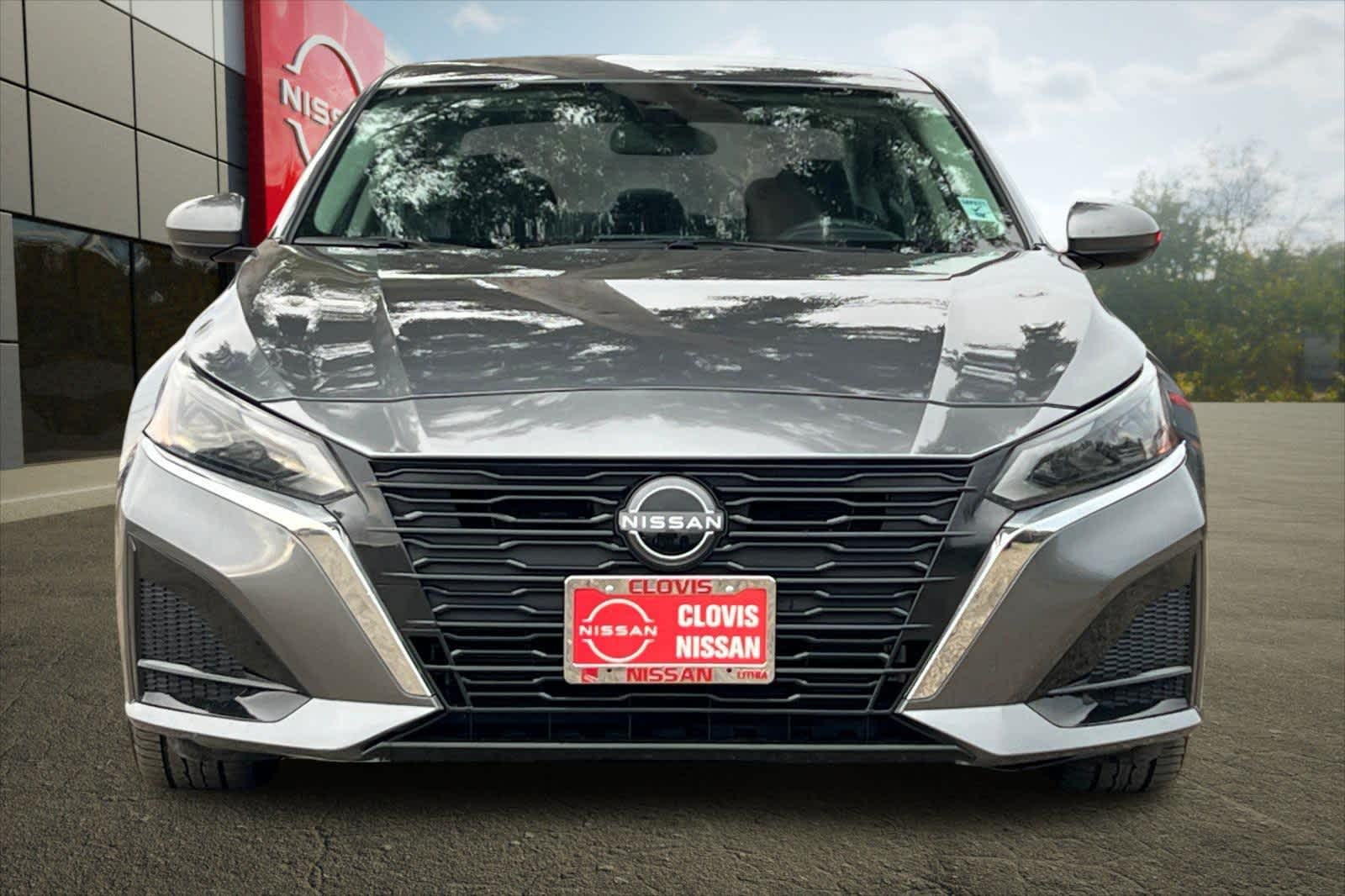 Thumbnail: 2023 Nissan Altima - 11