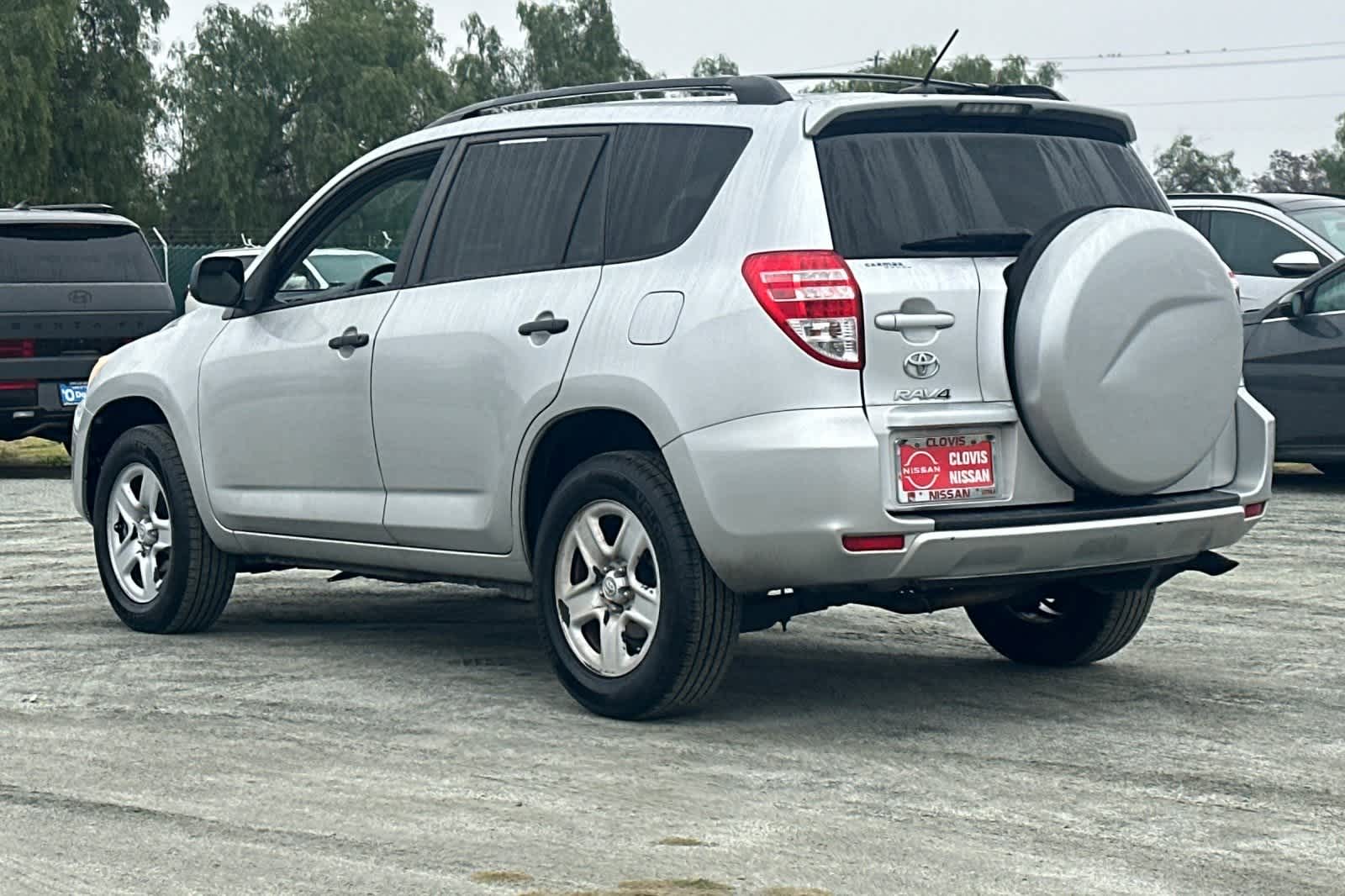 Thumbnail: 2011 Toyota RAV4 - 7