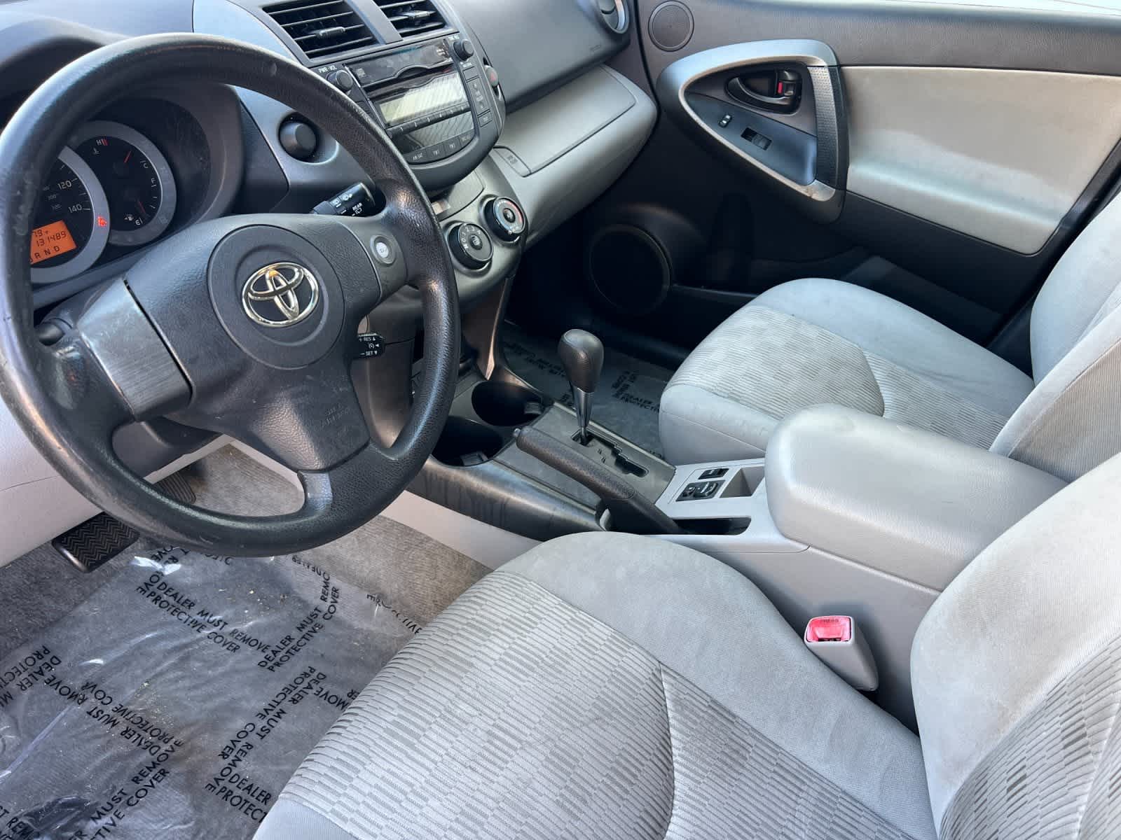 Thumbnail: 2011 Toyota RAV4 - 12