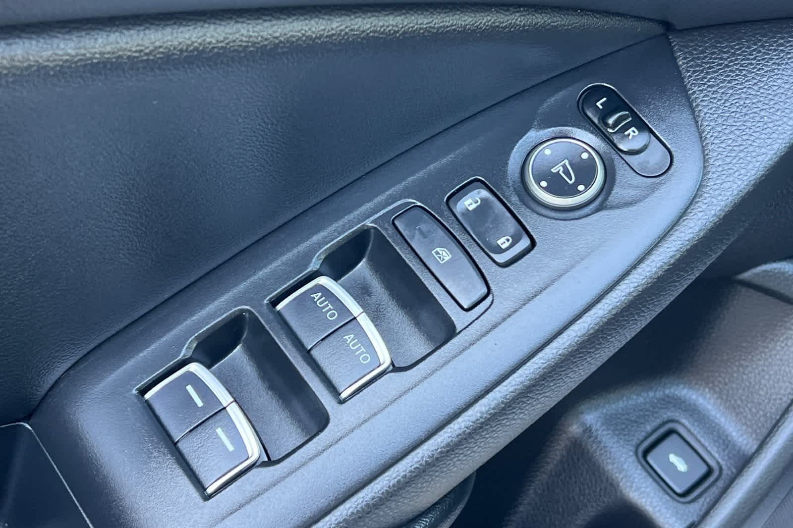 Thumbnail: 2021 Honda Accord - 14