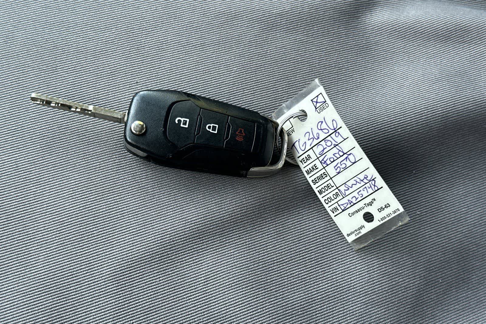 Thumbnail: 2019 Ford F-550 - 23