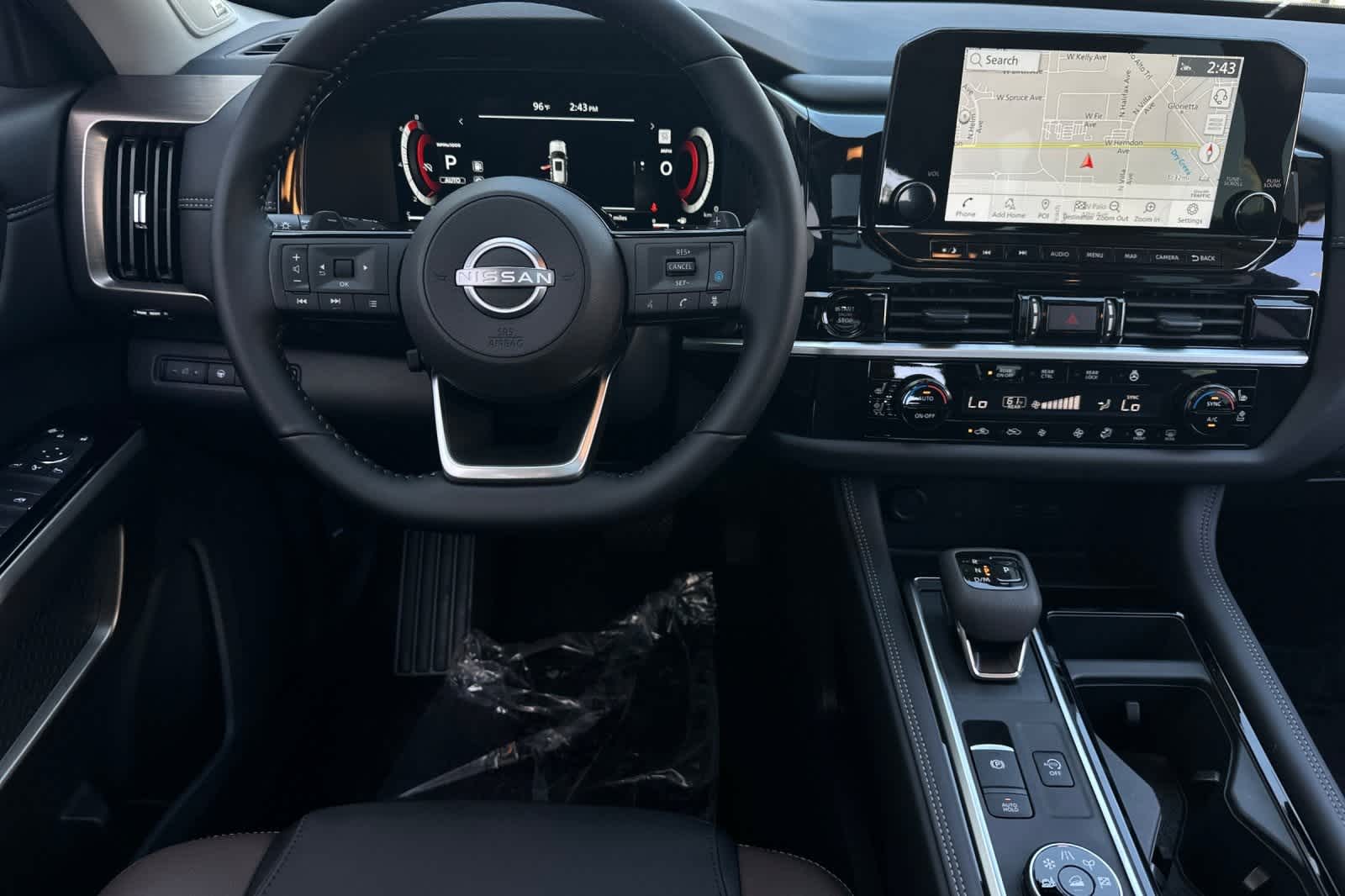 Thumbnail: 2025 Nissan Pathfinder - 16