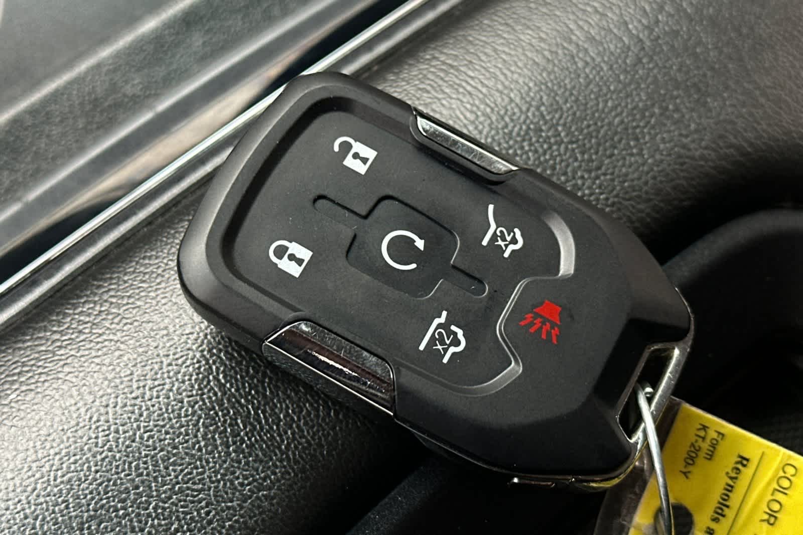 Thumbnail: 2015 GMC Yukon - 29