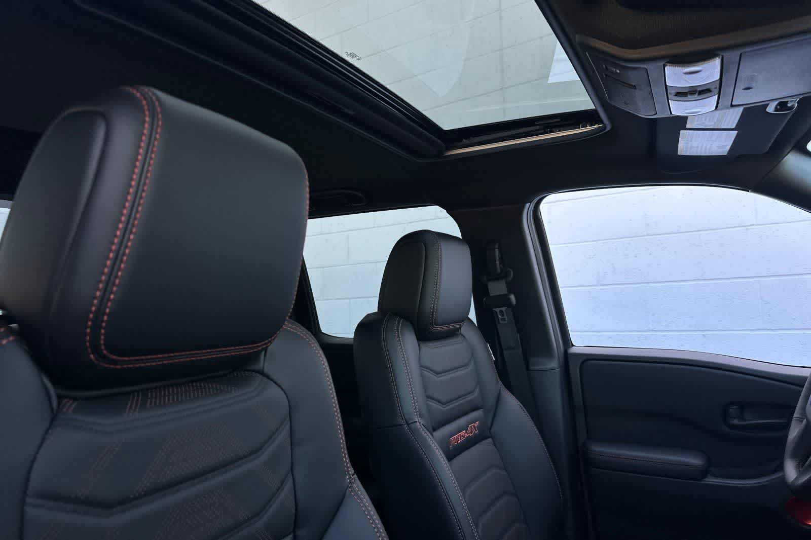 Thumbnail: 2026 Nissan Frontier - 18